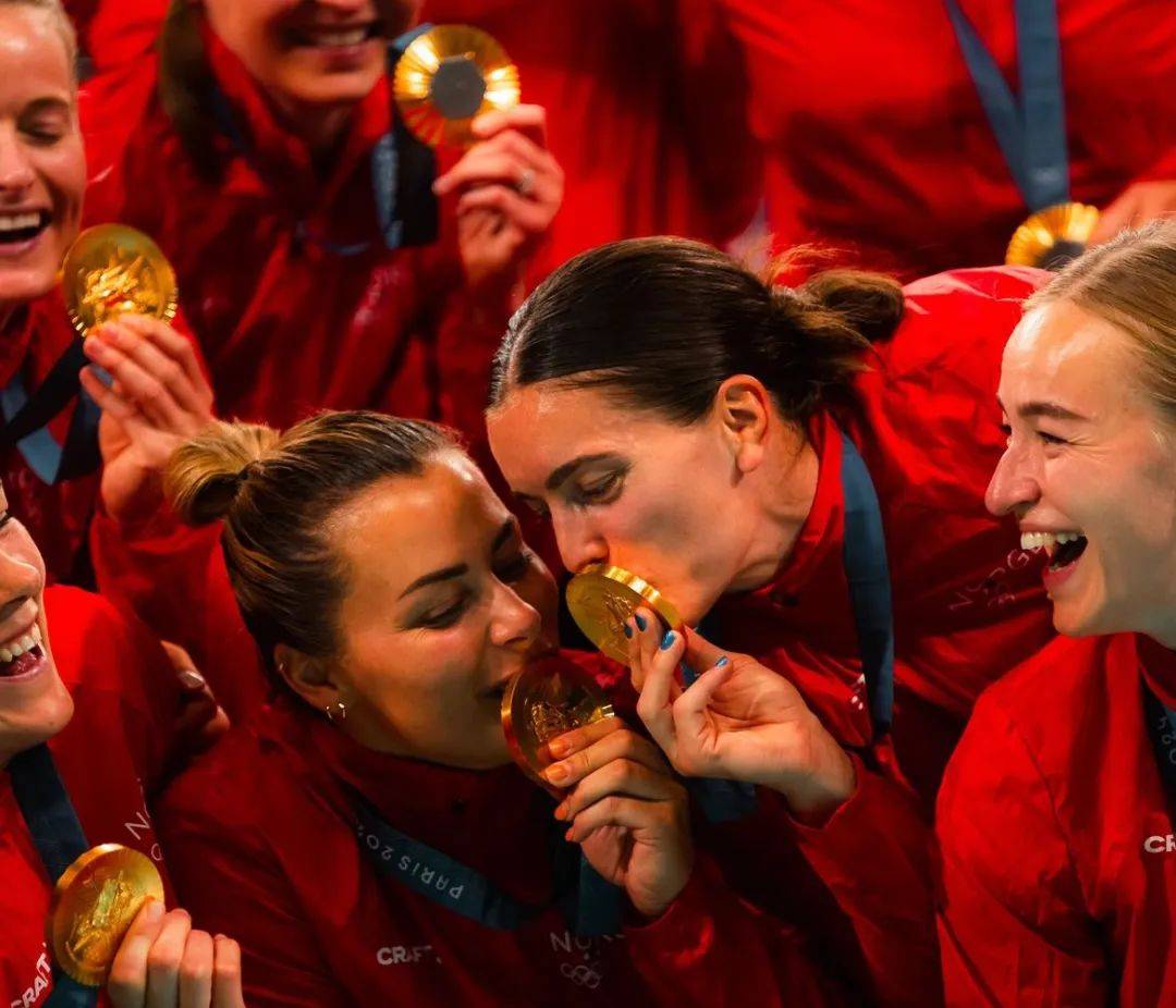 aoa体育官网-关于挪威国家队在欧锦赛外围赛中力挫对手晋级的信息