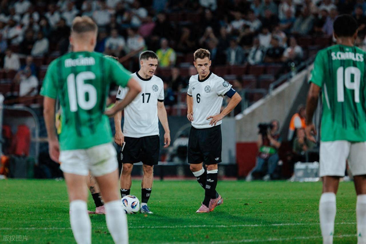 德国队主力中场亮相国际比赛状态不佳