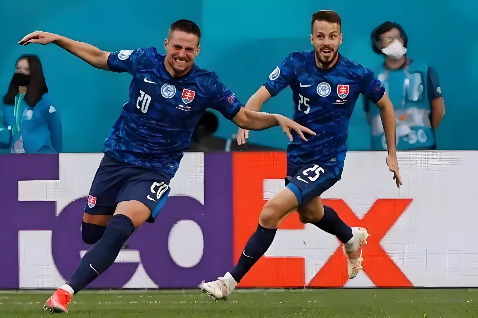 aoa体育教练-冰岛中场崭露头角，成为比赛亮点