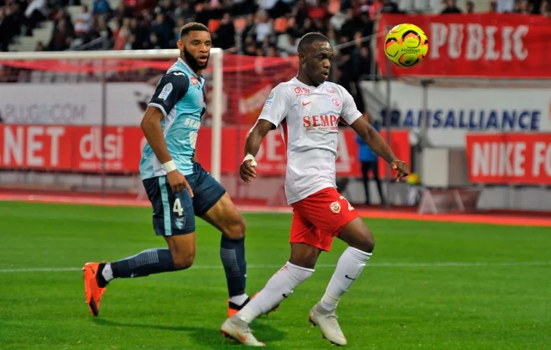 aoa体育直播-摩纳哥期望主场取胜，挑战江苏