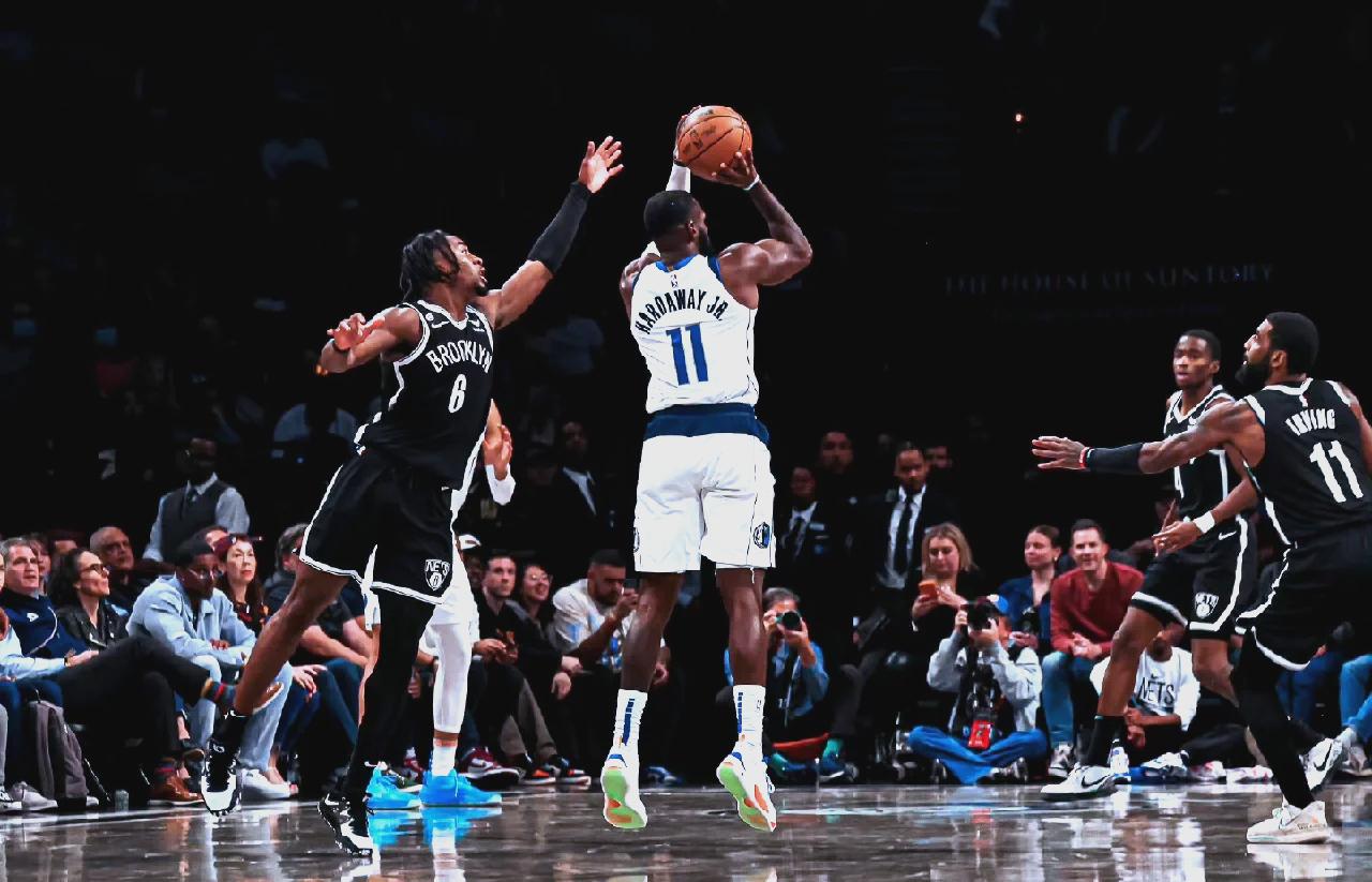 aoa体育直播-篮网队主场获胜，挑战篮网队晋级机会