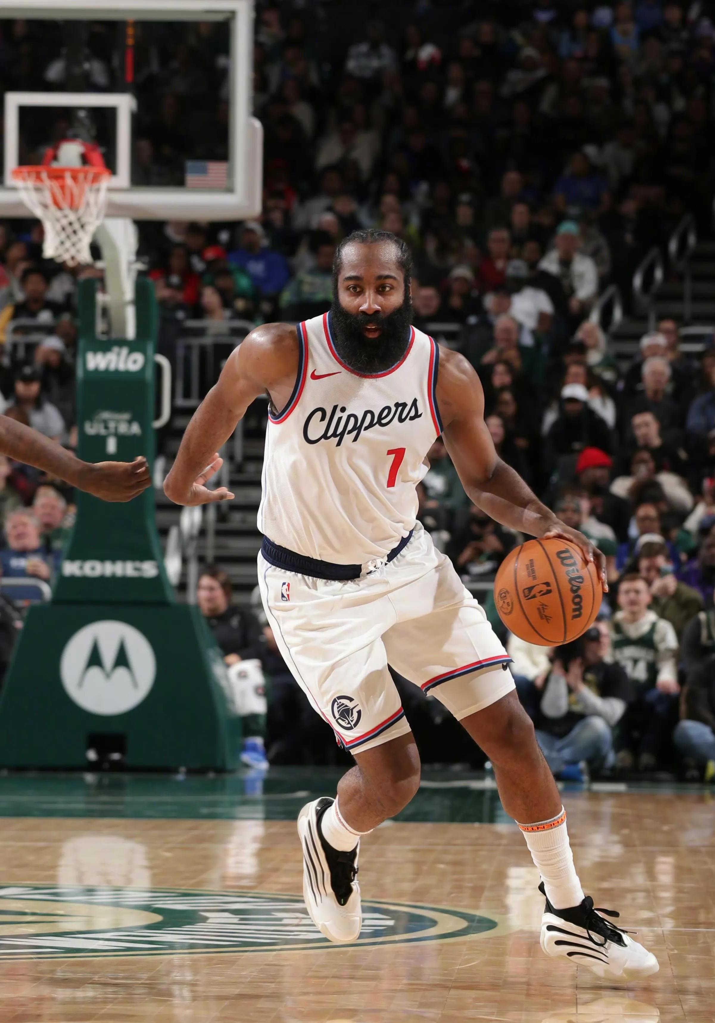 火箭逆转凯尔特人，哈登独得35分