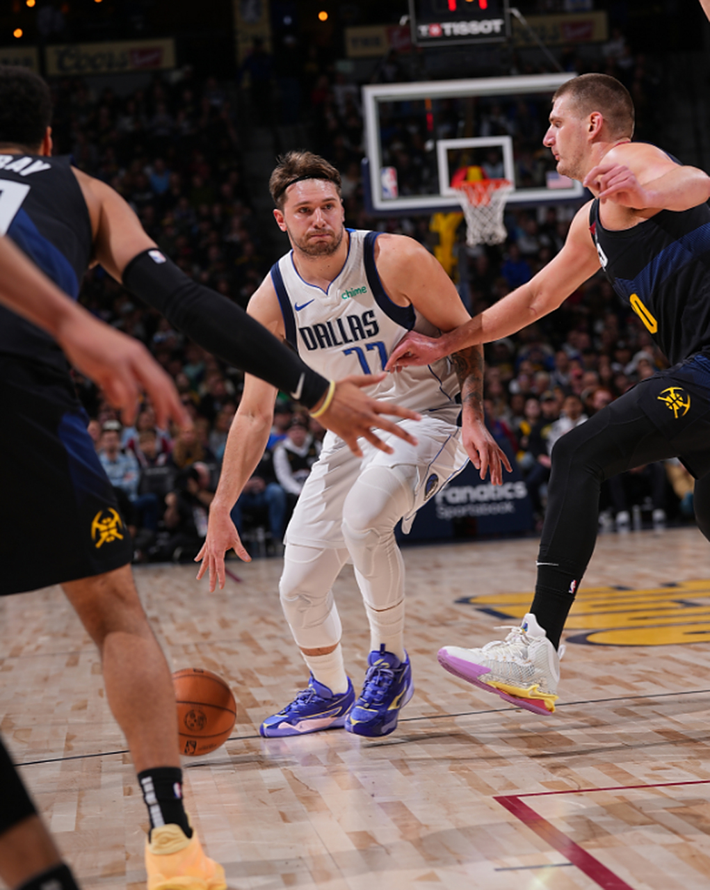 独行侠惨败爵士，连续三场失利的简单介绍