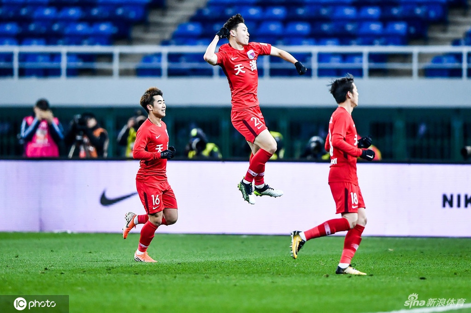 天津天海客场对阵大连一方，寻求突破的简单介绍