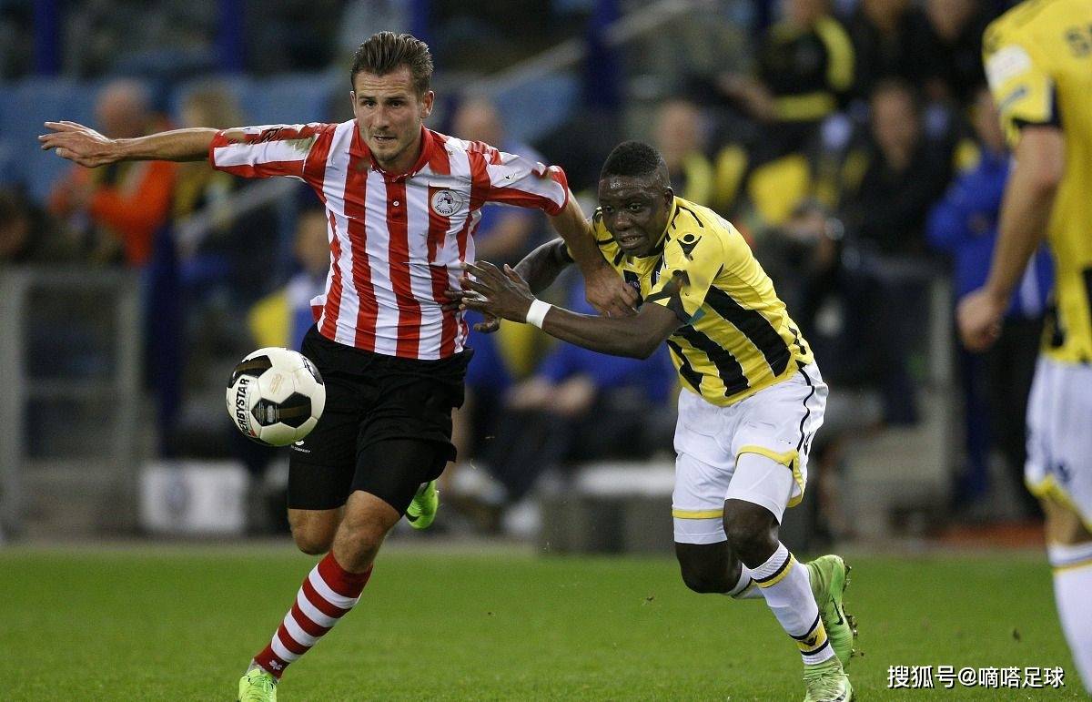 荷甲焦点：阿贾克斯继续保持全胜，领跑荷兰联赛的简单介绍