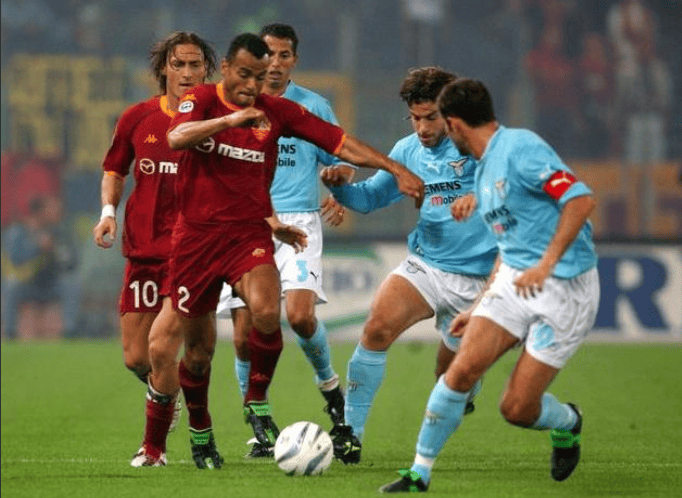 aoa体育官网-罗马主场不敌尤文图斯，顶级对决失利