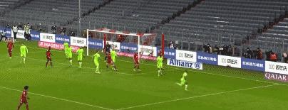 包含沃尔夫斯堡防守如铁，稳坐德国联赛头名宝座的词条