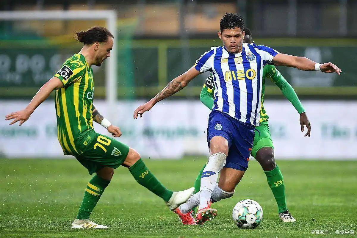 关于波尔图主场取胜,力图逆袭的信息 关于波尔图主场取胜,力图逆袭的信息