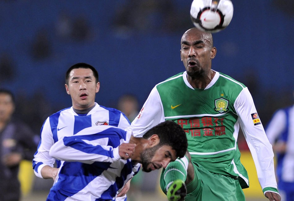 aoa体育直播-关于查尔斯领衔攻防，助力泰达争夺亚冠席位的信息